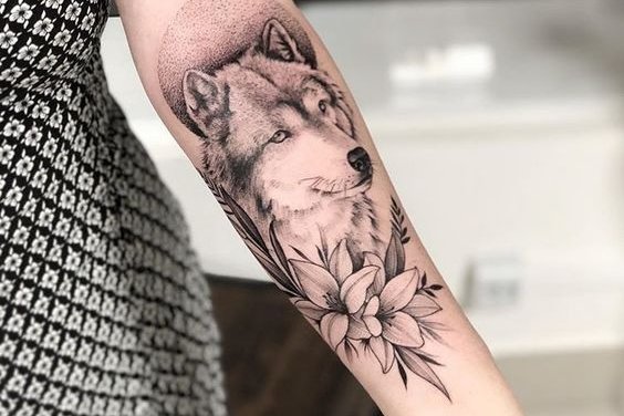 tatuaje lobo