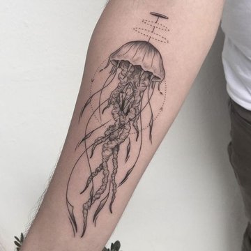 tatuaje medusa
