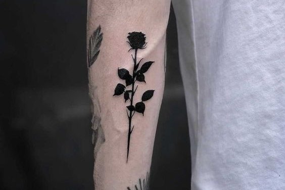 tatuaje rosa