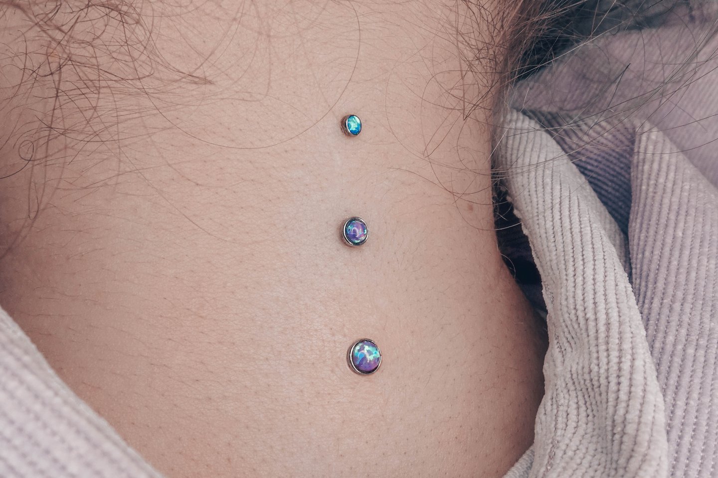 Piercing microdermal | Cómo cuidar | Características del procedimiento -  VeAn Tattoo