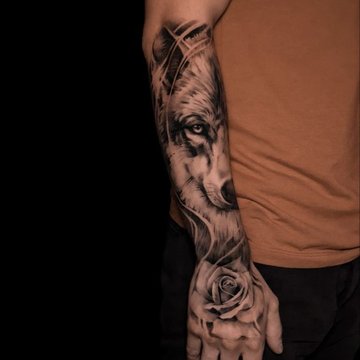 tatuaje lobo