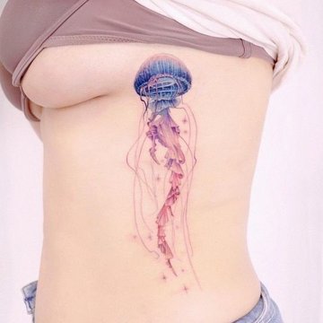 tatuaje medusa