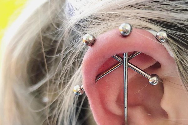 Piercings industriales