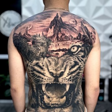 Tatuajes masculinos en la espalda