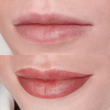 Labios tatuados