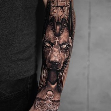 tatuaje anubis