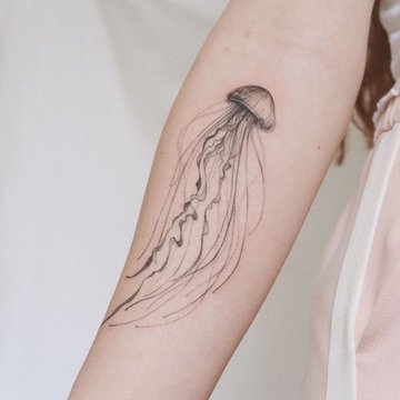 tatuaje medusa