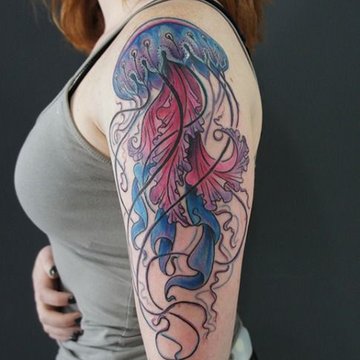 tatuaje medusa