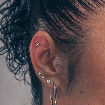 piercing flat