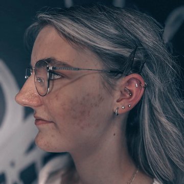 piercing flat