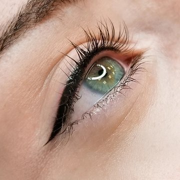 Tatuar linea ojos