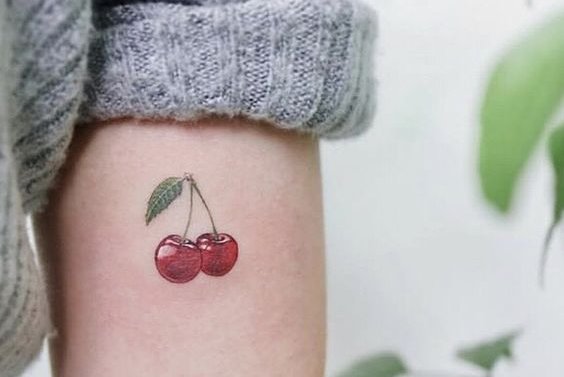 tatuaje cereza